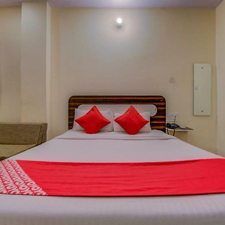 Oyo 18873 Hotel Comfort Деогар Екстер'єр фото